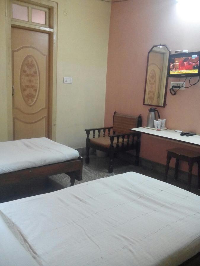 Hotel Shree Pushpak Raigarh Dış mekan fotoğraf